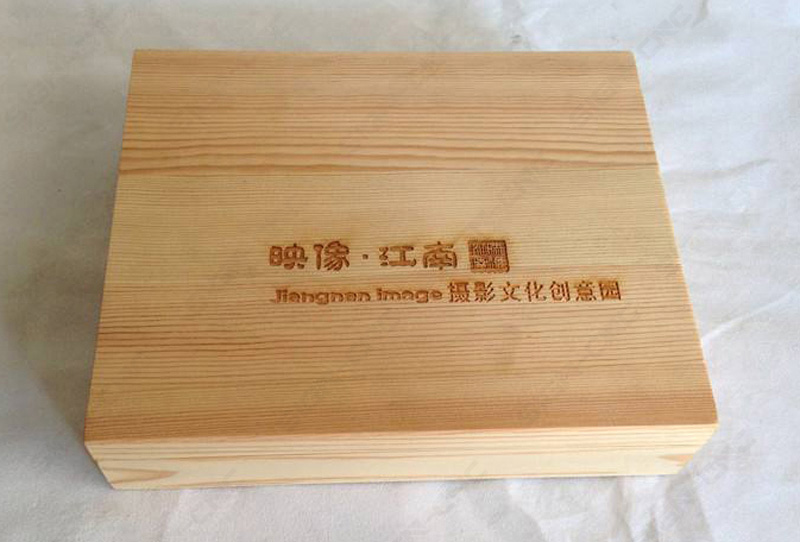 80W 90W 100W 150W CO2 CNC Laser Engraving and Cutting Machine for Acrylic Wood Leather Cloth