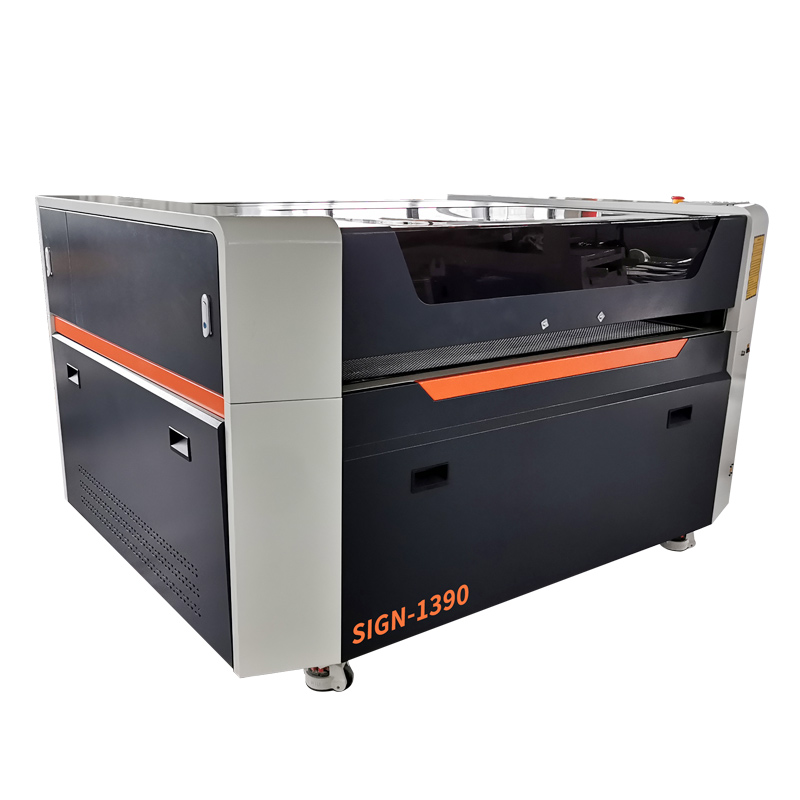 New CO2 laser engraving and cutting machine